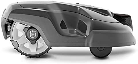 Husqvarna Automower 310 auf weißem untergrund