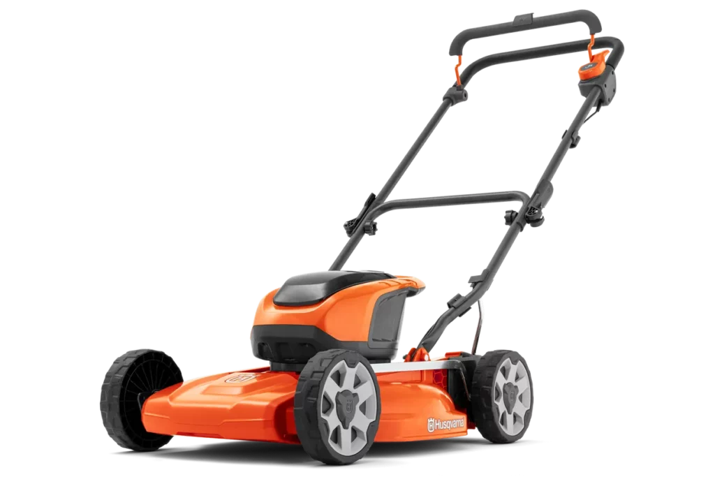 In diesem Artikel werden wir uns den Husqvarna LB 144i Akku-Rasenmäher genauer ansehen, seine Eigenschaften und Funktionen diskutieren und herausfinden, warum er eine ausgezeichnete Wahl für alle ist, die einen zuverlässigen und umweltfreundlichen Rasenmäher suchen.