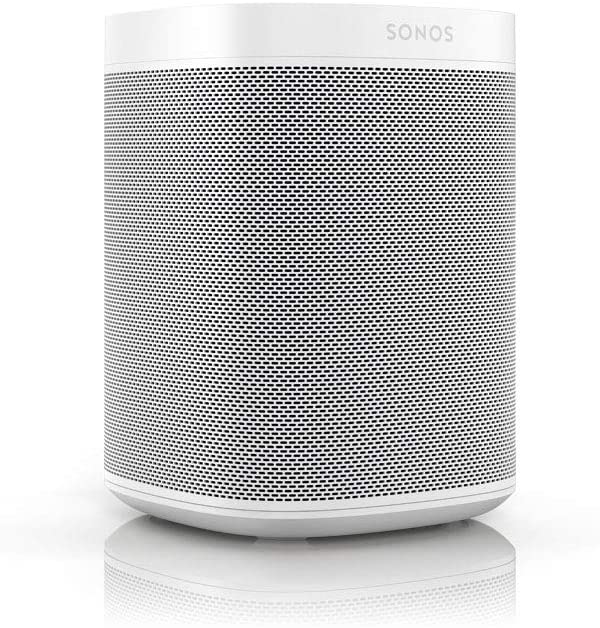weißer Sonos One Smart Speaker auf weißem Untergrund