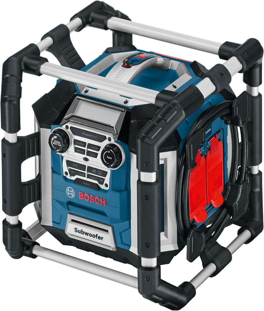 Bosch Professional GML 50 Baustellenradio auf weißem Untergrund
