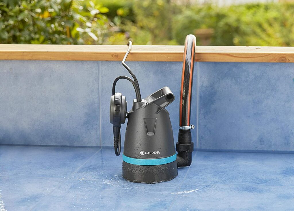 Gardena Klarwasser-Tauchpumpe 8200 Basic
